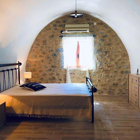 דירות Álika Kamares Stone House 1 מראה חיצוני תמונה