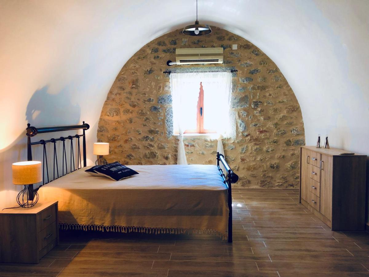 דירות Álika Kamares Stone House 1 מראה חיצוני תמונה