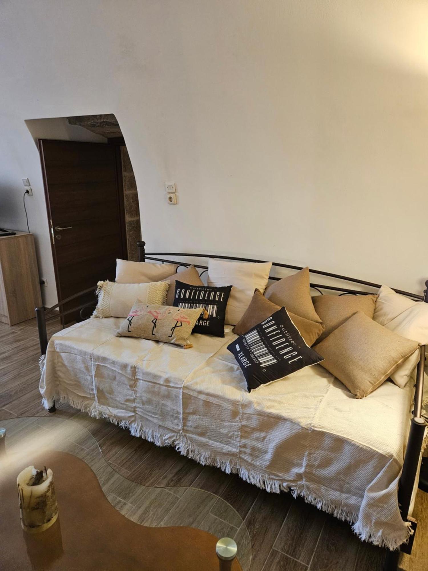 דירות Álika Kamares Stone House 1 מראה חיצוני תמונה