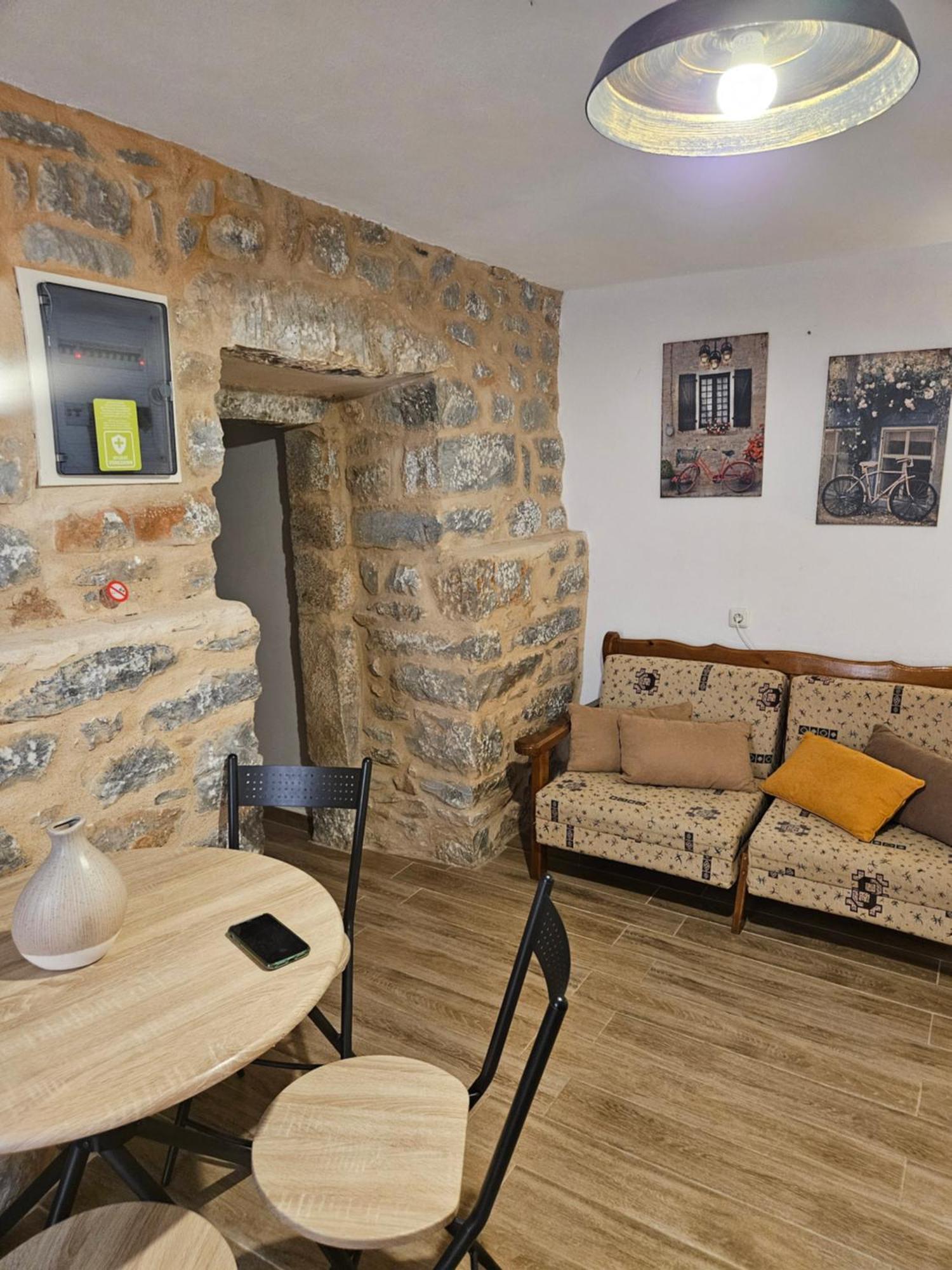 דירות Álika Kamares Stone House 1 מראה חיצוני תמונה